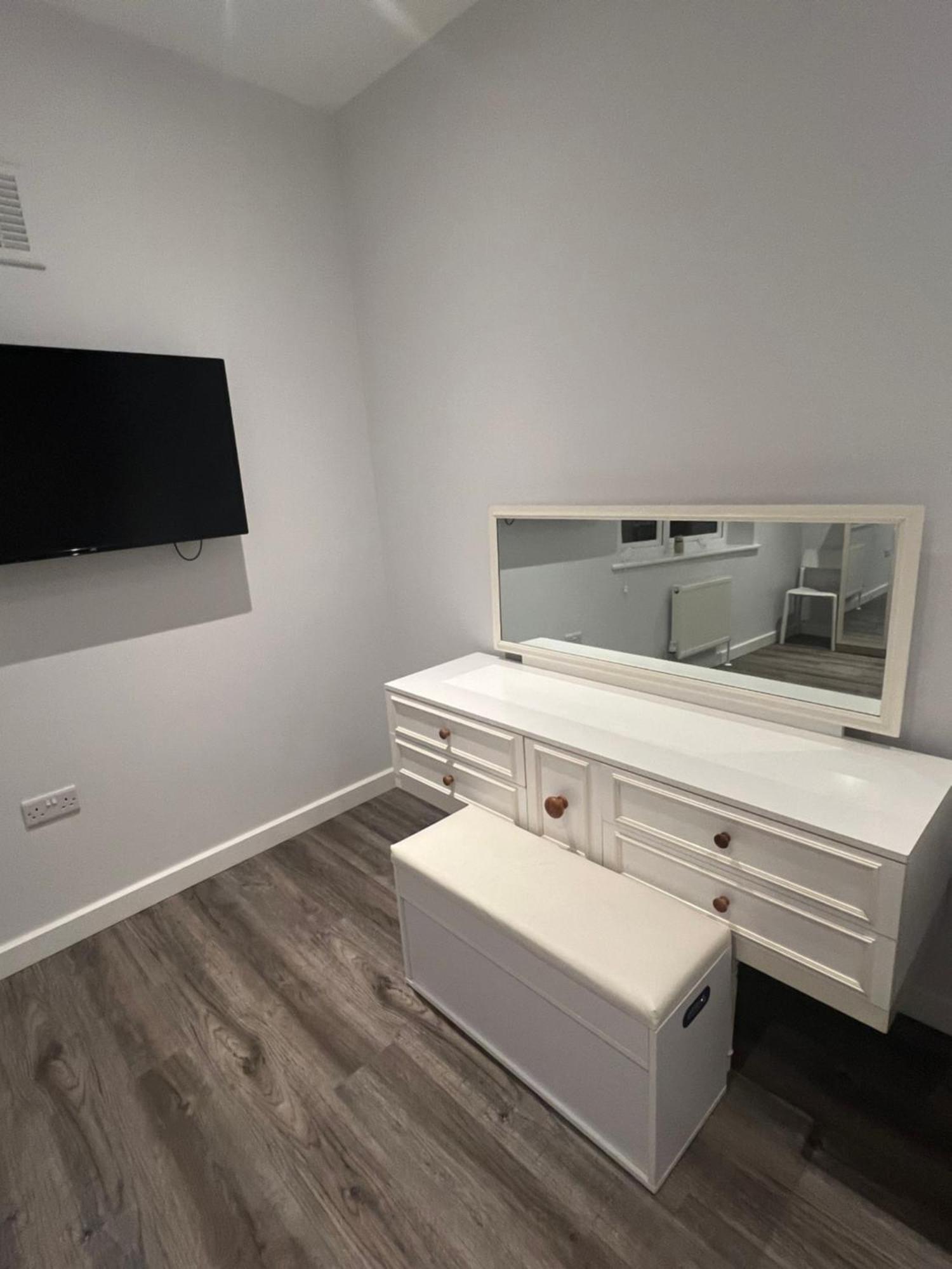 Spencer Bridge Rooms By Afl Northampton Exterior photo